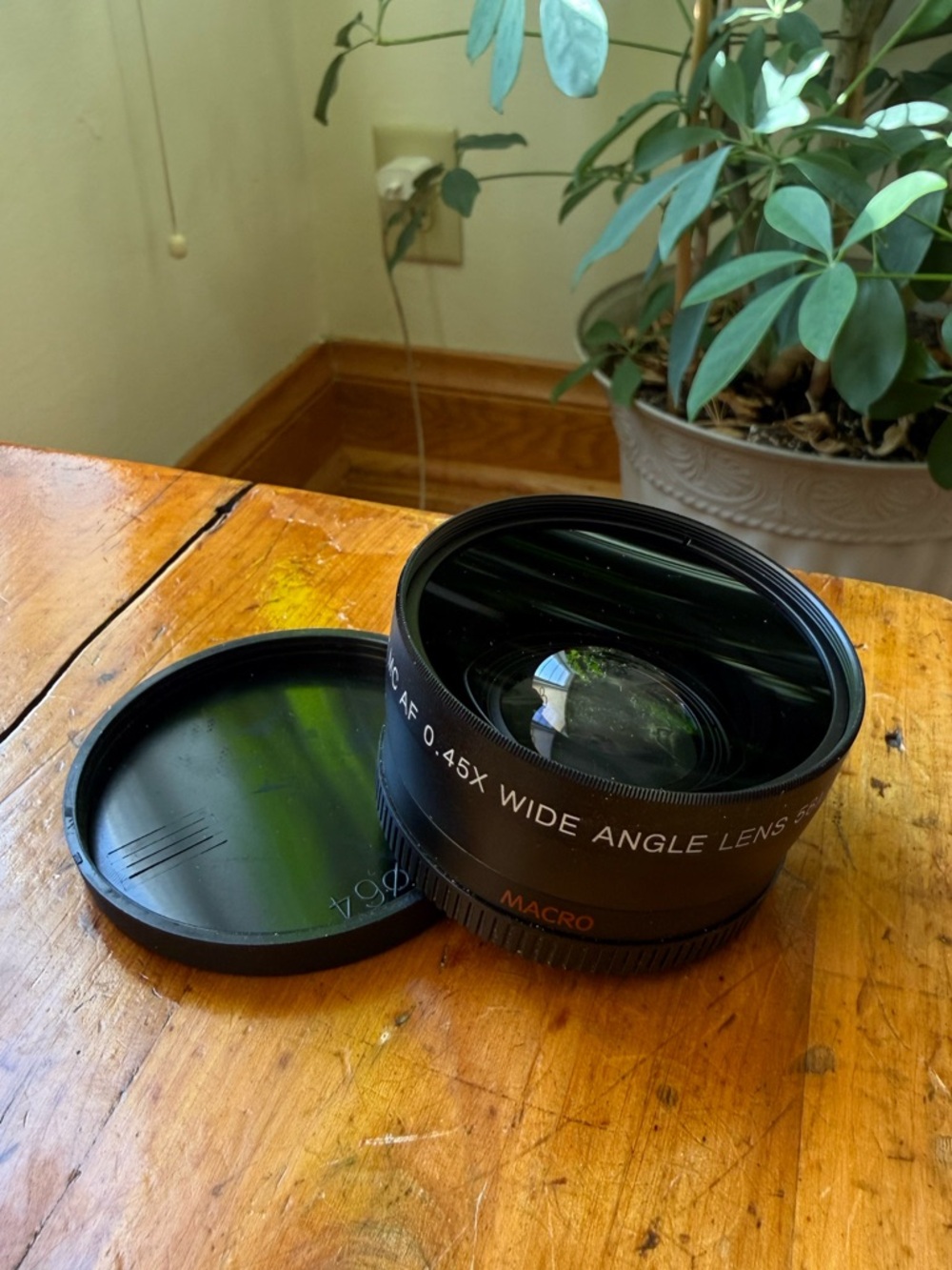 Wide angle dslr lense for canon